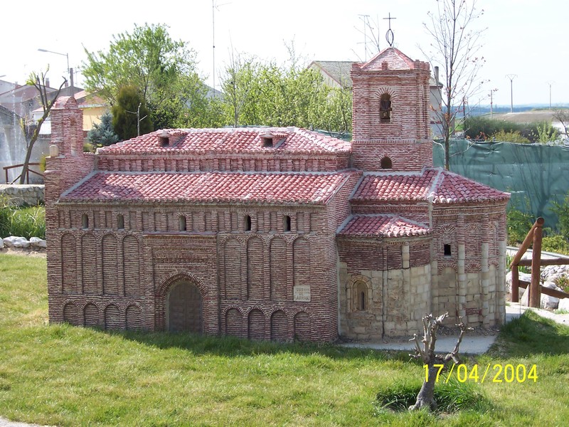VALWO Y PARQUE TEMATICO DEL MUDEJAR-17-4-2004-VALLADOLID - Paseando por España-1991/2016 (12)