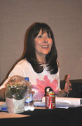 elisabeth_sladen_b80
