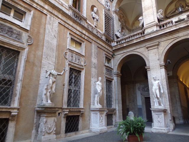 Roma una vez más (Roma II) - Blogs of Italy - Llegada, traslado hasta el hotel y un larguísimo paseo (24)